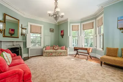 24 Barnes Street, Providence, RI 02906 - Photo 9