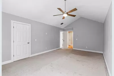 102 Hunting Hill Drive, Cumberland, RI 02864 - Photo 17