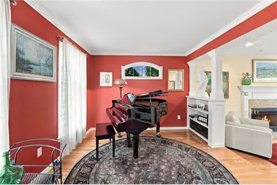 10 Jay Court, Cranston, RI 02921 - Photo 19