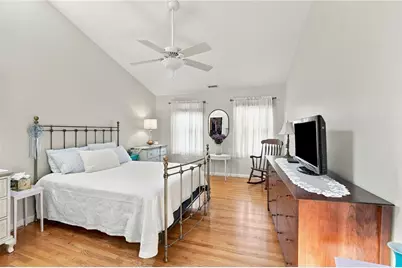 10 Jay Court, Cranston, RI 02921 - Photo 23