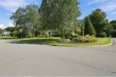 10 Jay Court, Cranston, RI 02921 - Photo 5