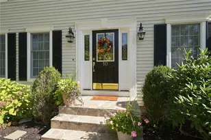 10 Jay Ct, Cranston, RI 02921 - Photo 7