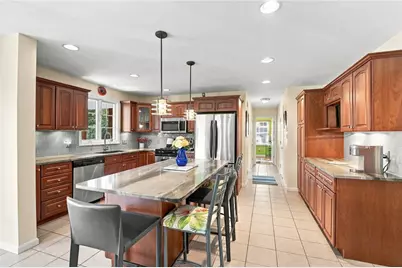 10 Jay Court, Cranston, RI 02921 - Photo 11