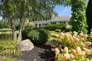 10 Jay Ct, Cranston, RI 02921 - Photo 3