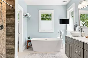 250 W Reach Dr, Jamestown, RI 02835 - Photo 29