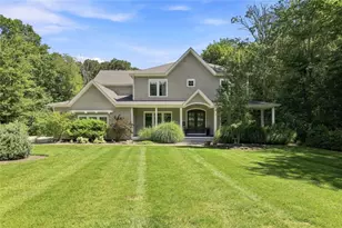 250 W Reach Dr, Jamestown, RI 02835 - Photo 1