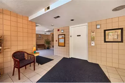650 East Greenwich Avenue #3/405, West Warwick, RI 02890 - Photo 3
