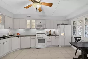 650 E Greenwich Ave, West Warwick, RI 02893 - Photo 19