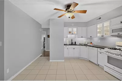 650 East Greenwich Avenue #3/405, West Warwick, RI 02890 - Photo 11