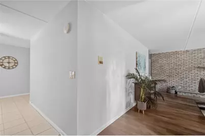 650 East Greenwich Avenue #3/405, West Warwick, RI 02890 - Photo 21