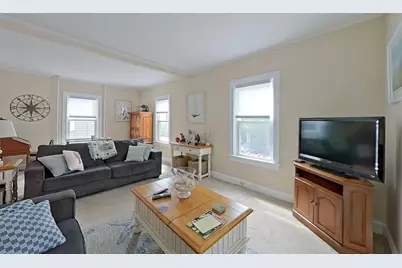 36 Dixon Street, Newport, RI 02840 - Photo 17