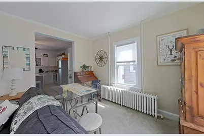 36 Dixon Street, Newport, RI 02840 - Photo 11