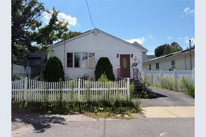 33 Huldah Street, Providence, RI 02909 - Photo 1