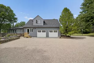 683 Neck Rd, Tiverton, RI 02878 - Photo 13