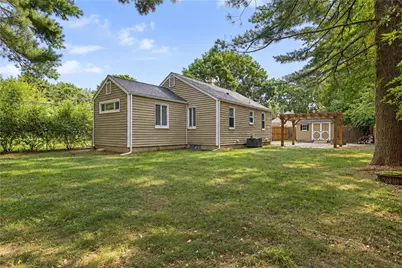 94 Tennessee Avenue, Warwick, RI 02888 - Photo 7