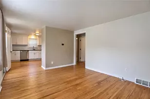 94 Tennessee Ave, Warwick, RI 02888 - Photo 15