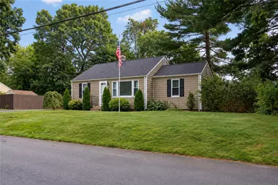 94 Tennessee Avenue, Warwick, RI 02888 - Photo 3