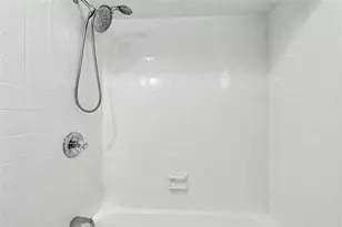 95 Lorimer St, Providence, RI 02906 - Photo 21