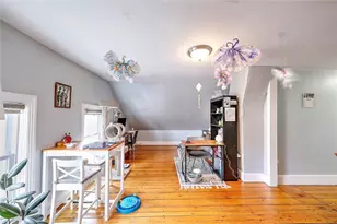 390 Hope St, Providence, RI 02906 - Photo 9