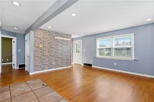 86 Paul St, Pawtucket, RI 02861 - Photo 9