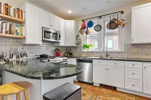 46 Moore St, Providence, RI 02907 - Photo 17