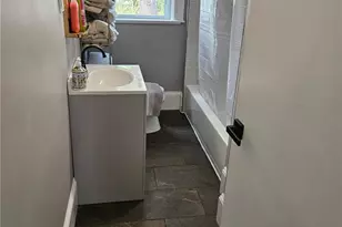 172 Central Ave, East Providence, RI 02914 - Photo 7