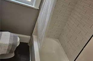 172 Central Ave, East Providence, RI 02914 - Photo 5