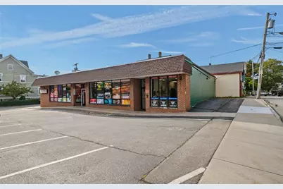 236 Broadway Avenue, Newport, RI 02840 - Photo 1