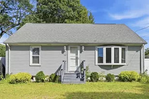 20 Horse Neck Rd, Warwick, RI 02889 - Photo 1