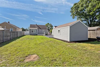 37 Vera Street, Warwick, RI 02886 - Photo 41
