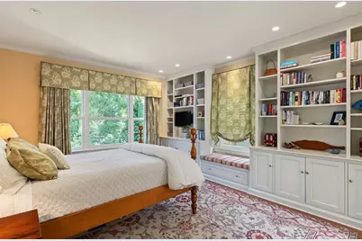 283 Wayland Avenue, Providence, RI 02906 - Photo 21