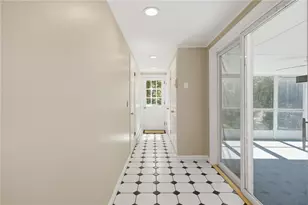 22 Carriage Dr, Lincoln, RI 02865 - Photo 15