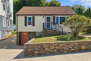 207 Valley St, Woonsocket, RI 02895 - Photo 1