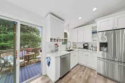 38 Lakeview Drive, Narragansett, RI 02882 - Photo 17