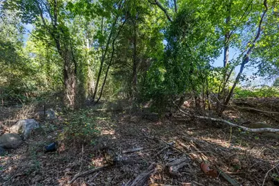 551 Wakefield Street, West Warwick, RI 02893 - Photo 17