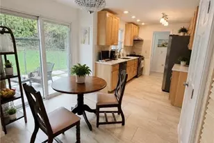 21 Primrose Ln, Johnston, RI 02919 - Photo 13