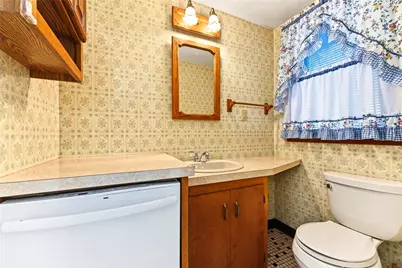 29 Rosegarden Street, Warwick, RI 02888 - Photo 17