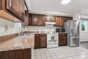 35 Dale Ave, Johnston, RI 02919 - Photo 5