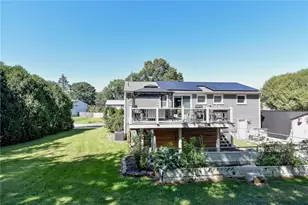 27 Longfellow Dr, Coventry, RI 02816 - Photo 3