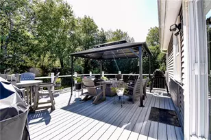27 Longfellow Dr, Coventry, RI 02816 - Photo 7