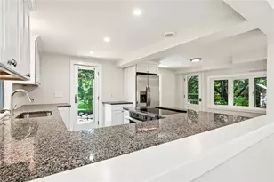 477 S Rd, South Kingstown, RI 02879 - Photo 9