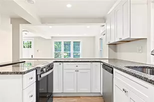 477 S Rd, South Kingstown, RI 02879 - Photo 7