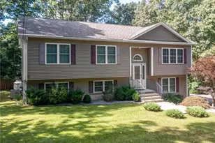 35 Doe Crossing Dr, Burrillville, RI 02859 - Photo 31