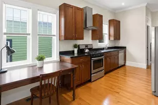 56 Locust St, Providence, RI 02906 - Photo 7