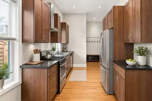 56 Locust St, Providence, RI 02906 - Photo 9