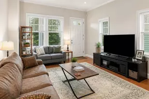 56 Locust St, Providence, RI 02906 - Photo 5