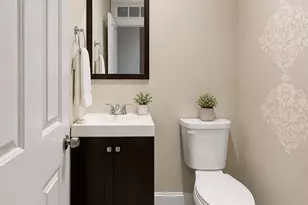 56 Locust St, Providence, RI 02906 - Photo 11