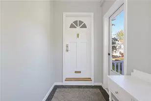 40 Zella St, Providence, RI 02908 - Photo 3