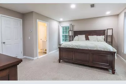 29 Genoa Avenue, Johnston, RI 02919 - Photo 13