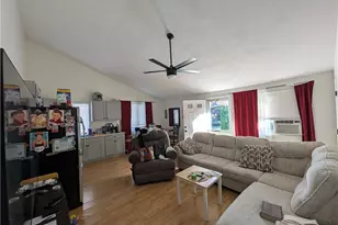 208 Greeley St, Providence, RI 02904 - Photo 9